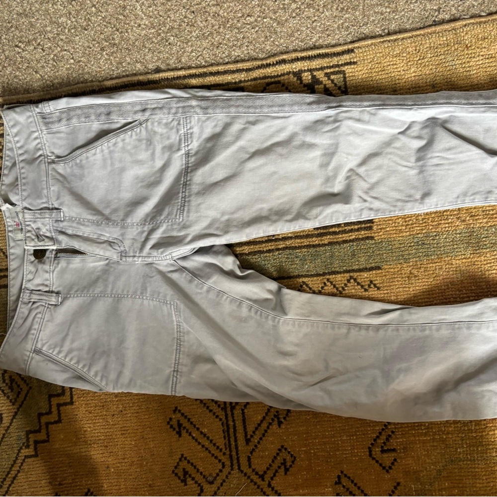 Vineyard Vines Skinny Cargo Jean